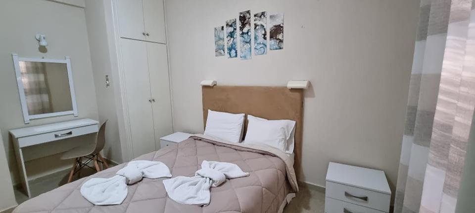 Ionian Mare Aparthotel Agios Ioannis Peristerion Exterior foto